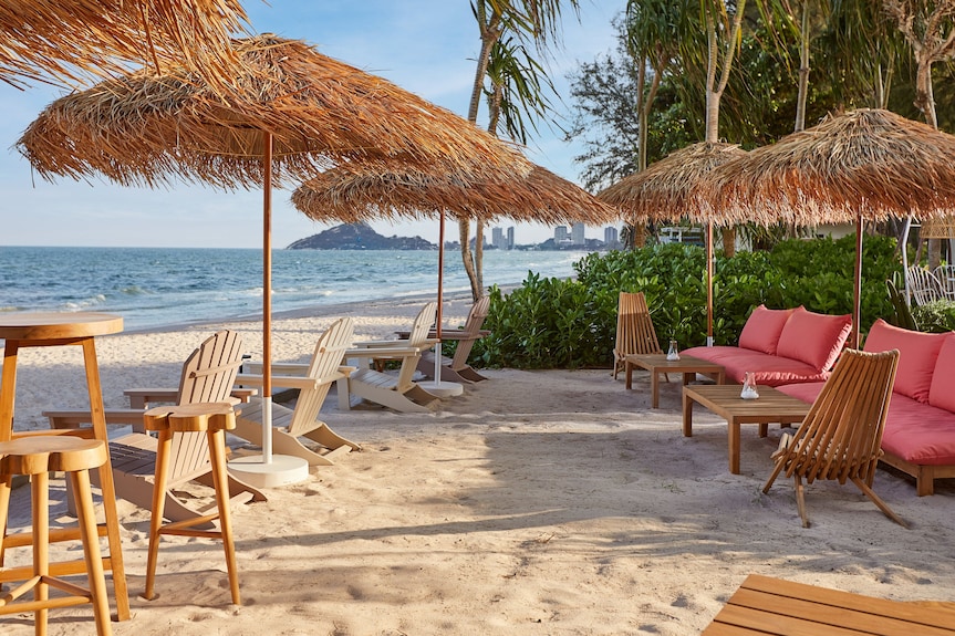 Beachfront - Standard Hotel