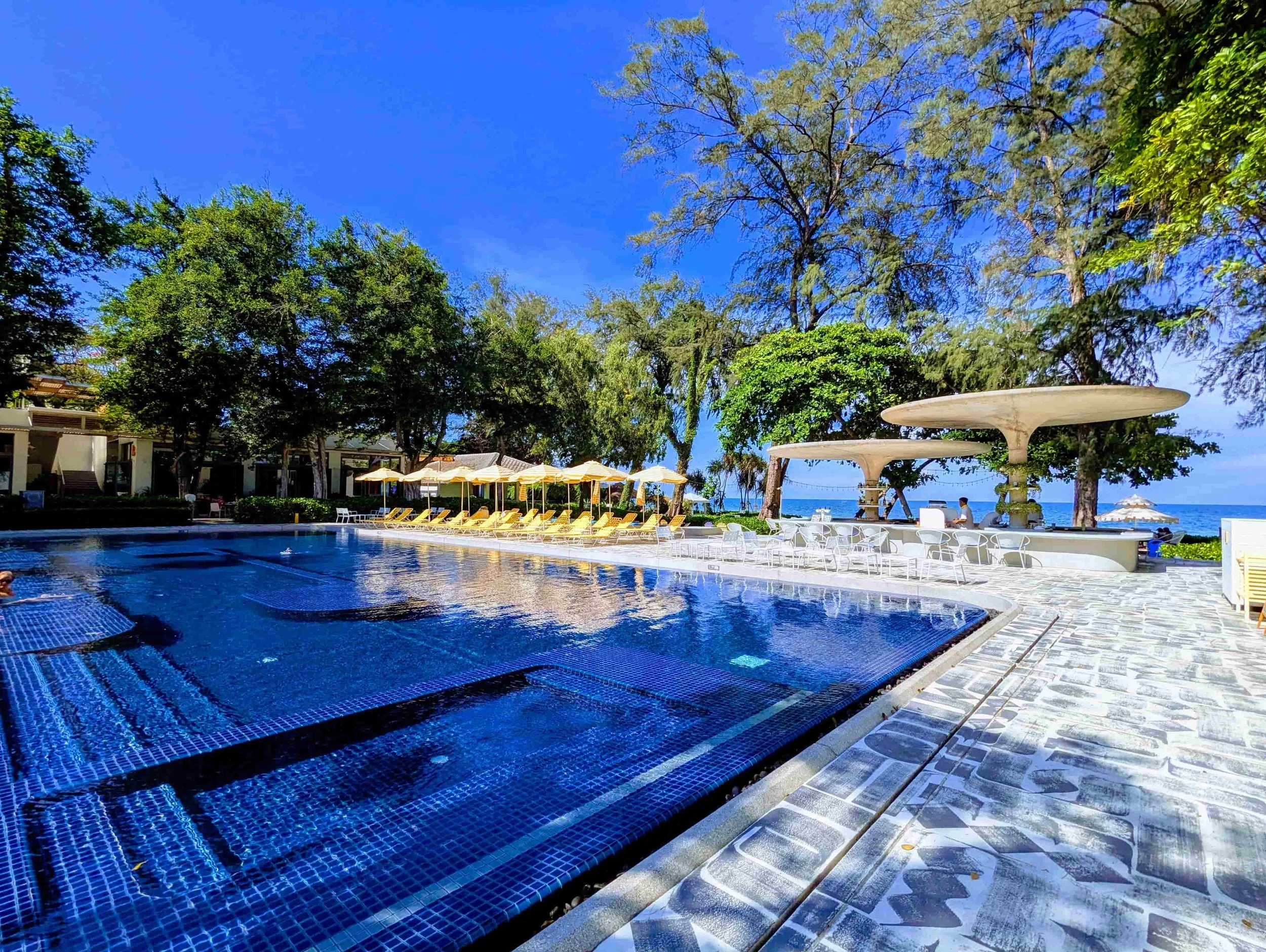 swimming pool at Standard Hotel